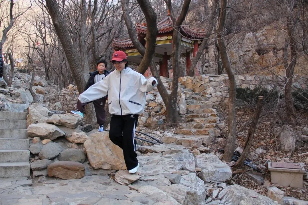 大年初一,登顶大黑山:愿女儿中考“步步登高” 第5张