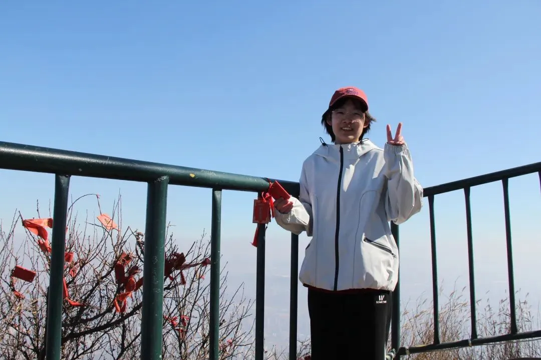 大年初一,登顶大黑山:愿女儿中考“步步登高” 第8张