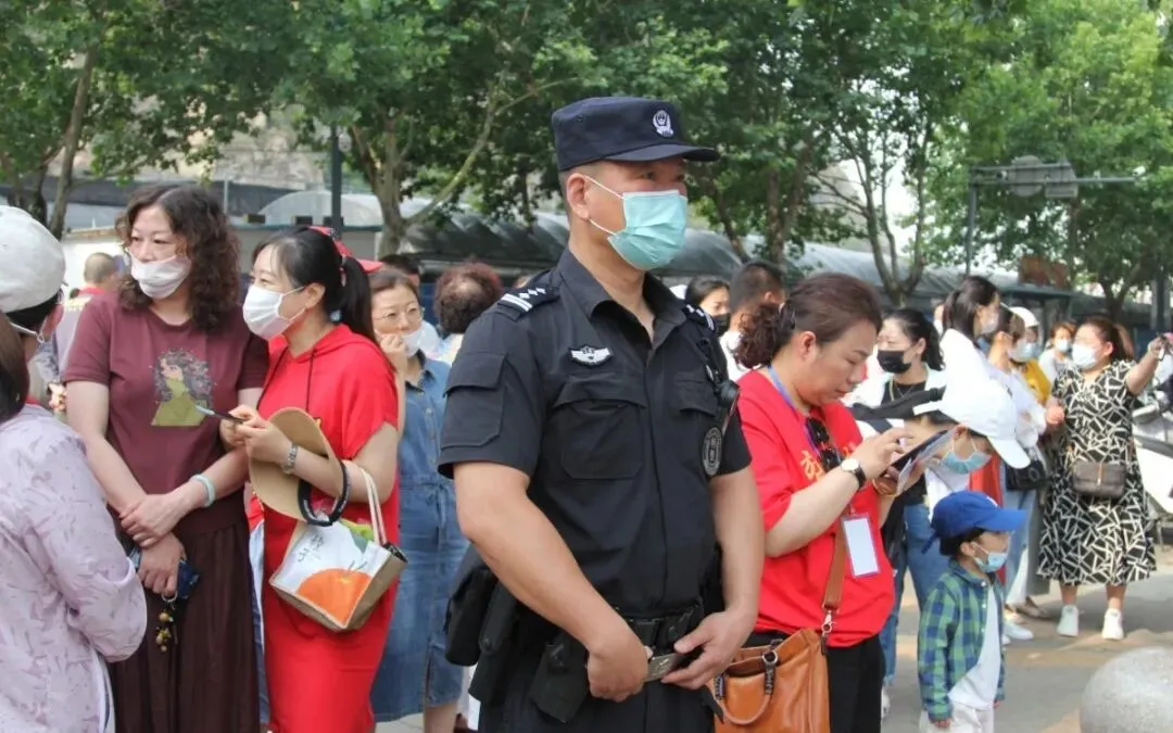 中考首日,“护考”继续!没有一种守护是“不期而遇”的! 第11张