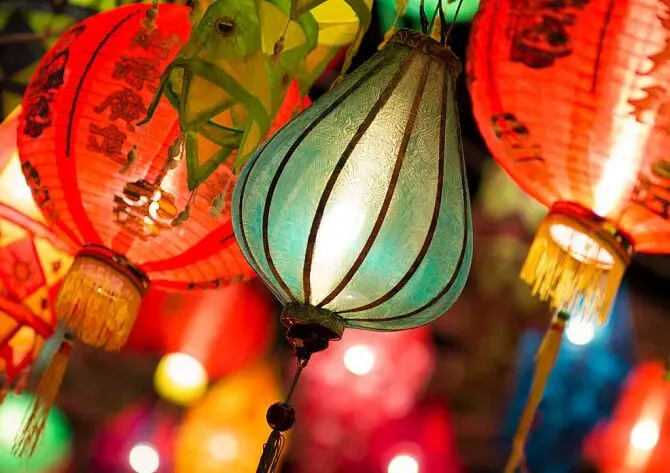 2026中考作文提分攻略:春节走亲戚是行走的传统文化素材库,速来领取操作指南(附范文) 第10张 2026中考作文提分攻略:春节走亲戚是行走的传统文化素材库,速来领取操作指南(附范文) 第10张