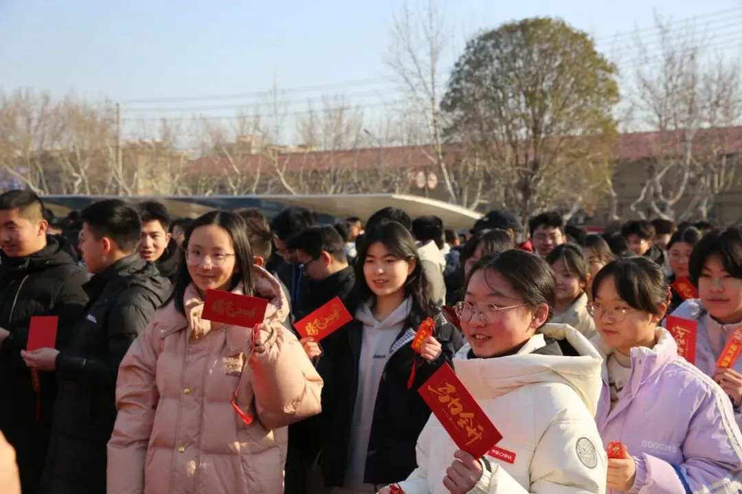 新海动态 | 马跃新程 逐梦中考——新海实验中学新春励志祈福活动圆满举行 第11张