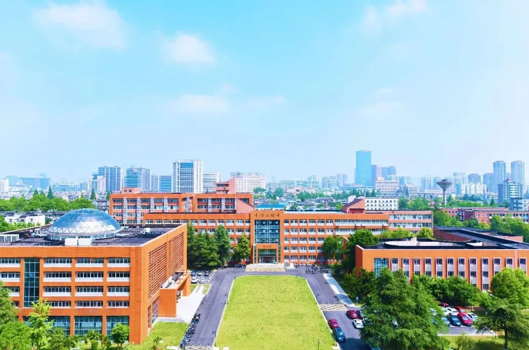 从中考市5000名到高考省240多名!认识一下合肥的“逆袭神话”:科大附中 第1张