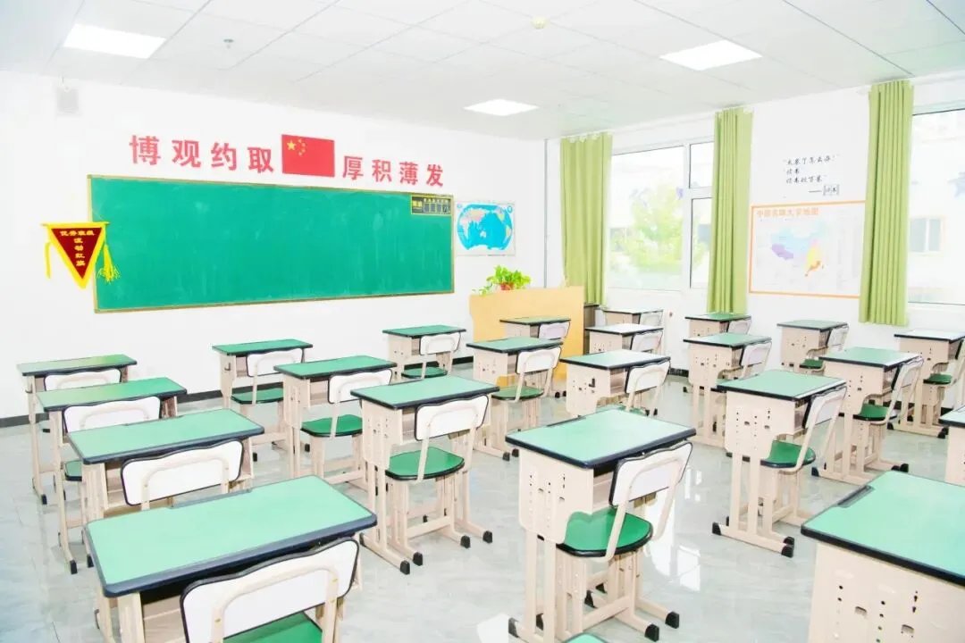 圆梦中考 成就未来 金榜培优2026届中考冲刺封闭班招生简章 第43张 圆梦中考 成就未来 金榜培优2026届中考冲刺封闭班招生简章 第43张