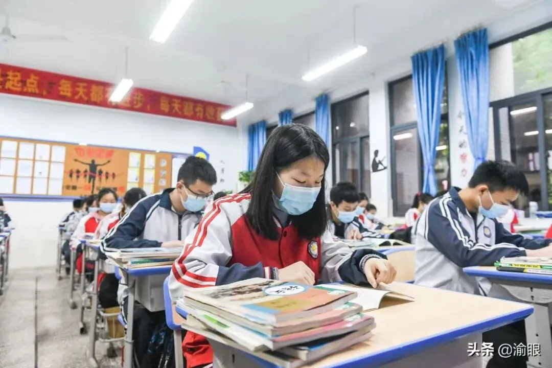 中考的残酷,你想象不到:这场“一考定终身”来得比高考更早 第2张