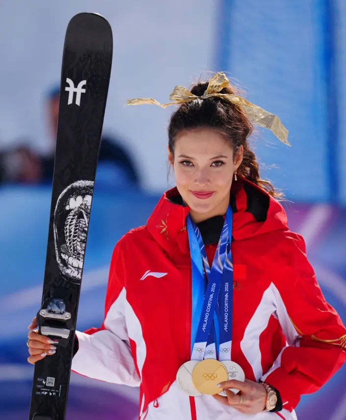 中考作文| 谷爱凌,北京中考四大作文主题的“王炸”素材,这样构思,多拿 3 分 第1张