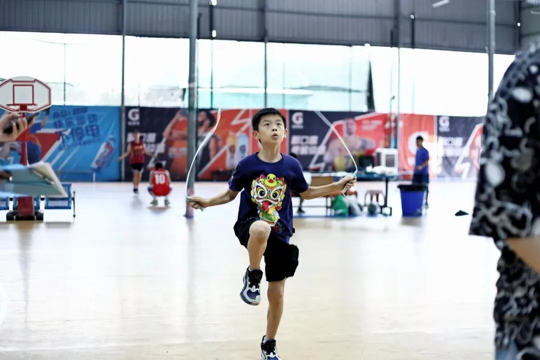 跳绳、跳远、实心球——中考体育三大项,超越篮球一站式全搞定! 第10张