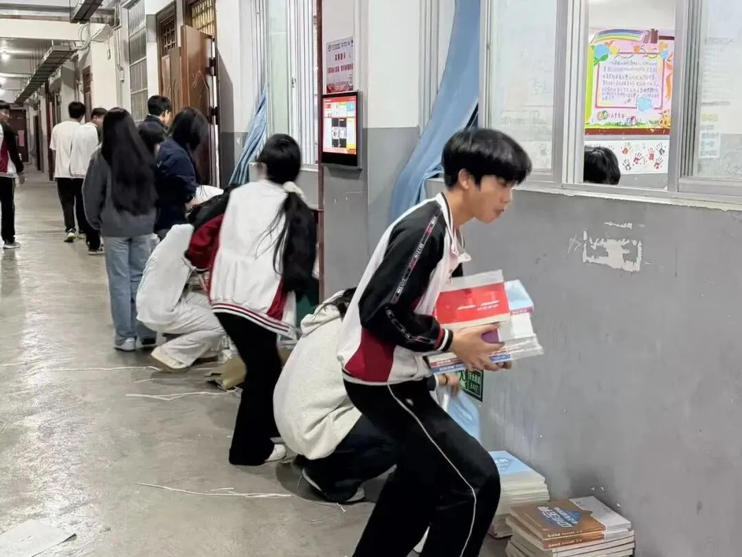 春启新程,逐梦中考——田阳四中初三学子2026年春季学期顺利开学 第25张