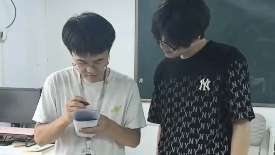 年后想带孩子出来上全日制?中考全日制怎么选?15人/班,初中三一对一,冲刺2026河南郑州初三全日制集训班 第24张 年后想带孩子出来上全日制?中考全日制怎么选?15人/班,初中三一对一,冲刺2026河南郑州初三全日制集训班 第24张