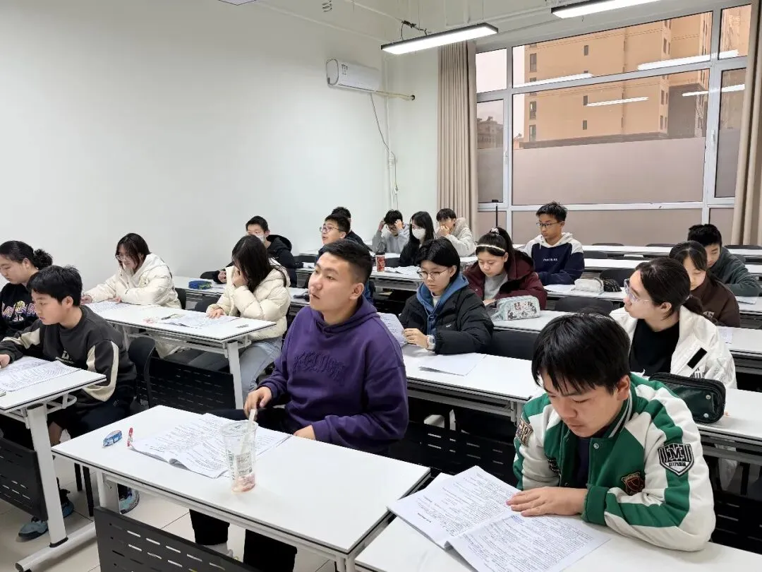 安宁区半封闭中考冲刺集训营开课啦! 第6张