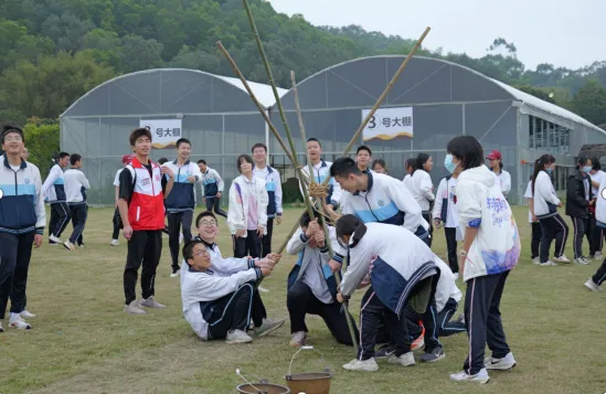 决战百日圆梦中考,龙行龘龘奔赴新征程——四基中学初三年级百日誓师大会 第6张