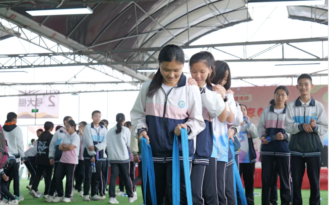 决战百日圆梦中考,龙行龘龘奔赴新征程——四基中学初三年级百日誓师大会 第7张
