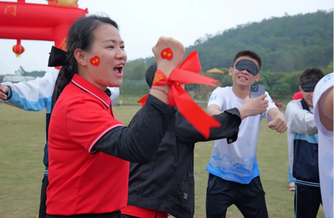 决战百日圆梦中考,龙行龘龘奔赴新征程——四基中学初三年级百日誓师大会 第11张