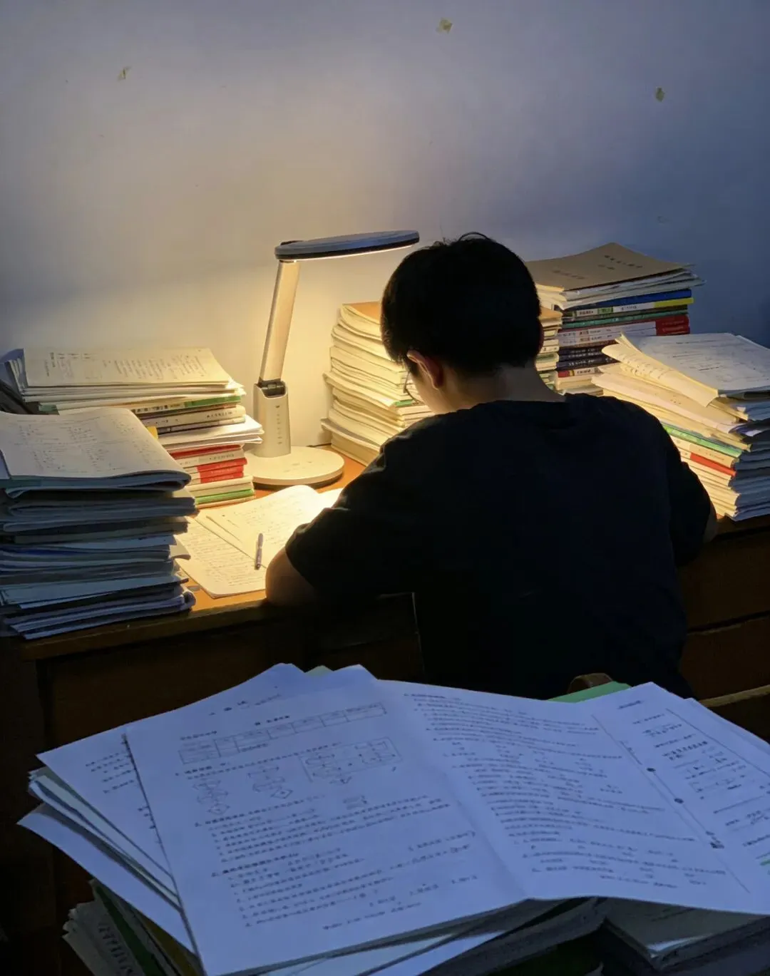 取消中考刷屏家长群:别被谣言带偏,真相其实很简单 第1张