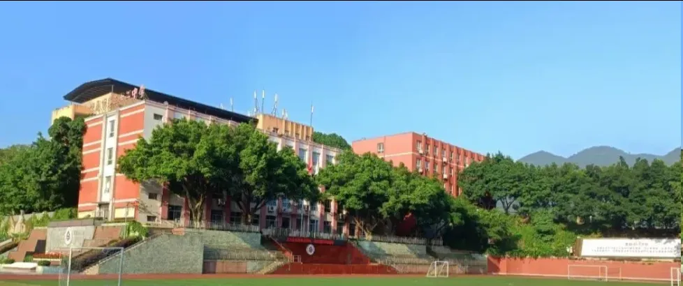 重庆中考联招600分左右,可报考哪些高中?数据分享+学校清单,速存! 第4张 重庆中考联招600分左右,可报考哪些高中?数据分享+学校清单,速存! 第4张