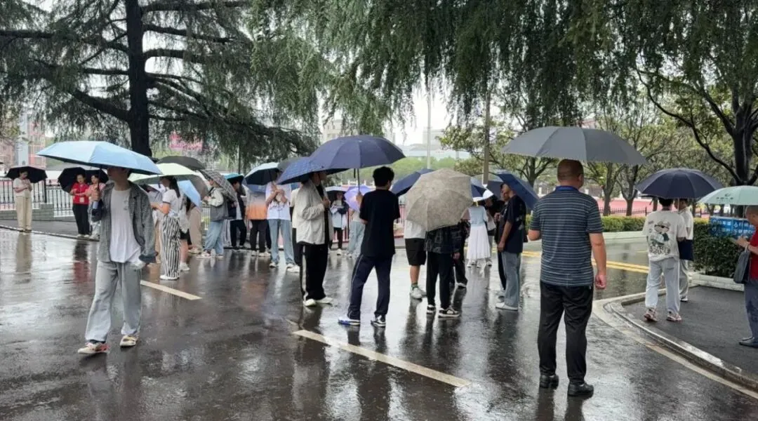 中考开考!加油少年 第4张