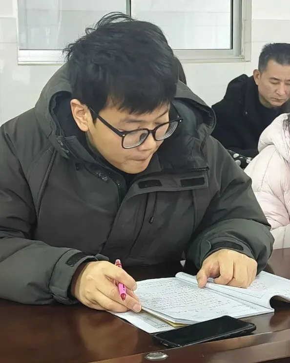 教学教研|精研细析备中考 奋楫笃行向未来 ——临沂第五中学2023级召开新学期年级工作会议 第13张