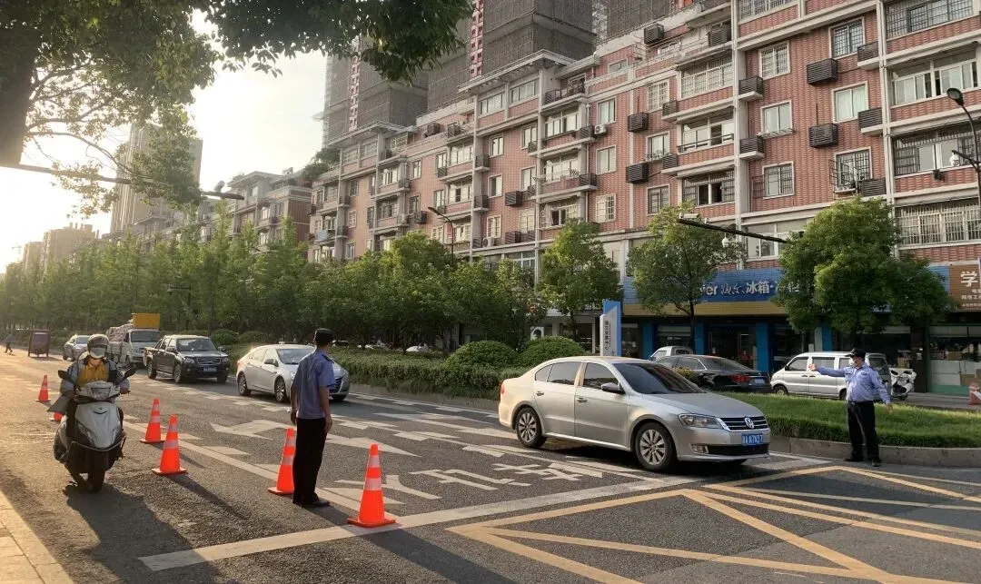 数治新湾· 民生保障篇② | 护航中考!综合管理大队迎来满月大考验 第16张