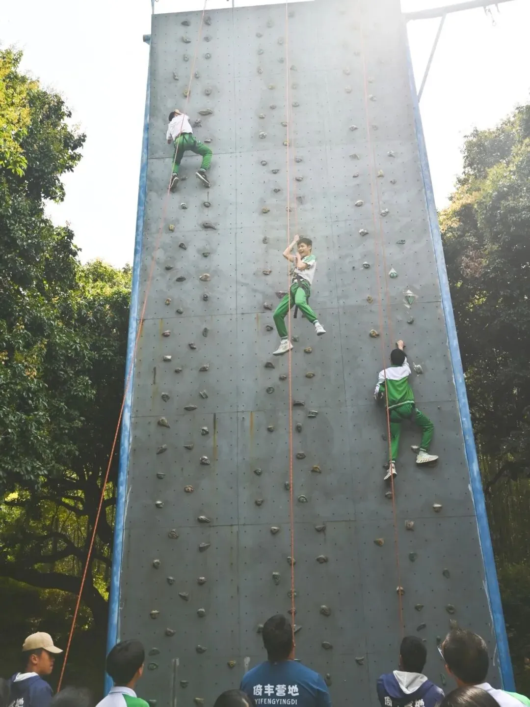 磨砺誓师扬斗志,励志扬帆冲中考—— 广州石化中学2024年初三百日誓师 第71张 磨砺誓师扬斗志,励志扬帆冲中考—— 广州石化中学2024年初三百日誓师 第71张