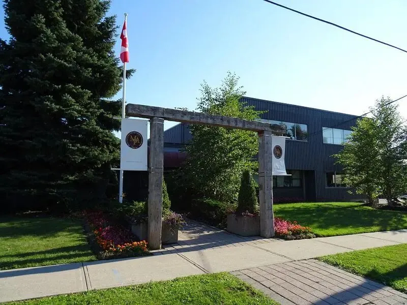 中考高淘汰率怎么破?去加拿大读高中,三年后进世界名牌大学 第12张 中考高淘汰率怎么破?去加拿大读高中,三年后进世界名牌大学 第12张