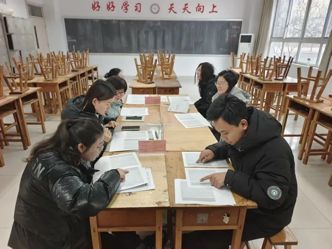 收心归位再出发,逐梦中考正当时——滨州行知中学初三年级开学动员大会侧记 第7张 收心归位再出发,逐梦中考正当时——滨州行知中学初三年级开学动员大会侧记 第7张