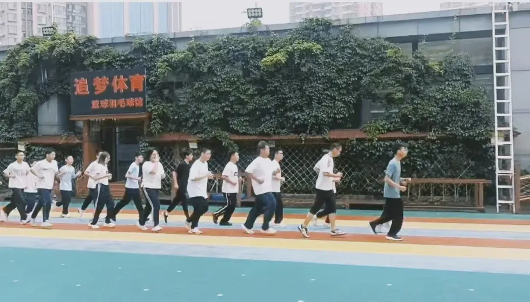 九亿尚学 | 全封闭 · 中考百日冲刺 太原最低价 教育质量天花板 火热招生,席位不多,火速报名! 第23张