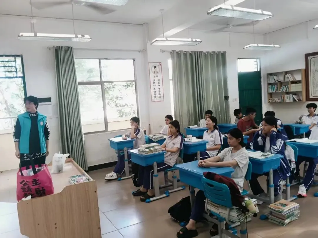 2026年“逐梦中考,中暖相伴”中考主题宣讲会圆满结束!!! 第10张