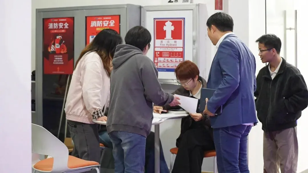 稳住心态,“赢”接中考 | 大朋友中考学校2026届初三家长会圆满举行 第2张