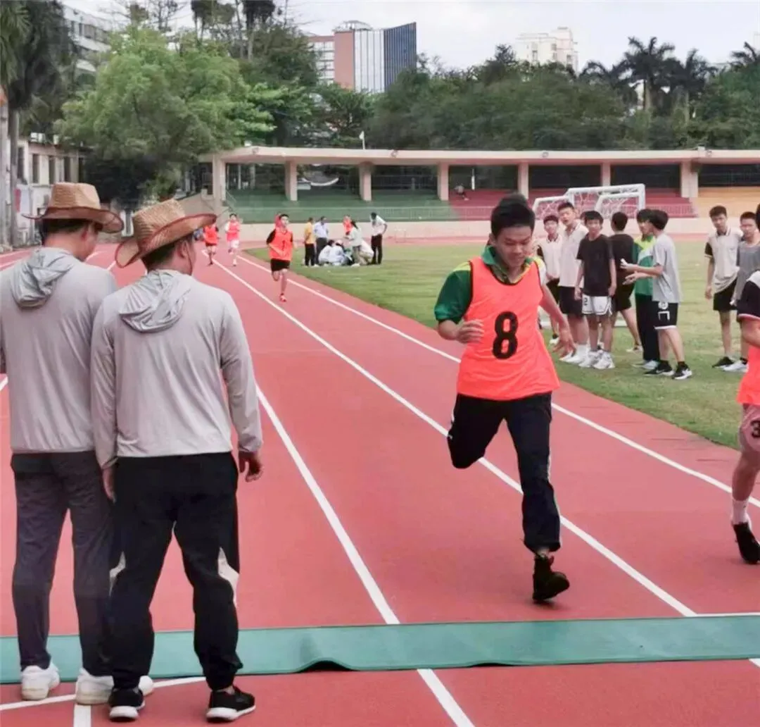 专为海南初三生整理!中考体育800/1000米满分技巧 第22张 专为海南初三生整理!中考体育800/1000米满分技巧 第22张