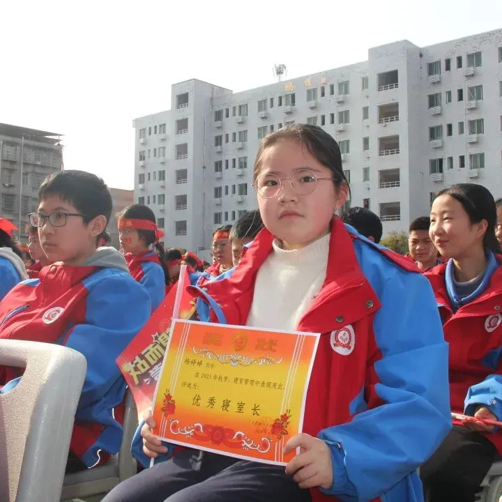 春启新程逐梦行 百日砺剑战中考 ——广元民盟烛光初级中学召开2026年春季开学典礼暨百日誓师大会 第41张