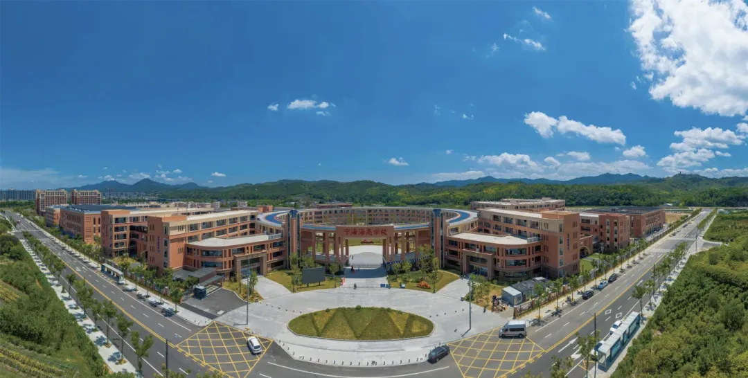 中考突围新赛道!海闳双语班:冲破“鸡娃”与“内卷”,培养全球化未来胜任力 第11张