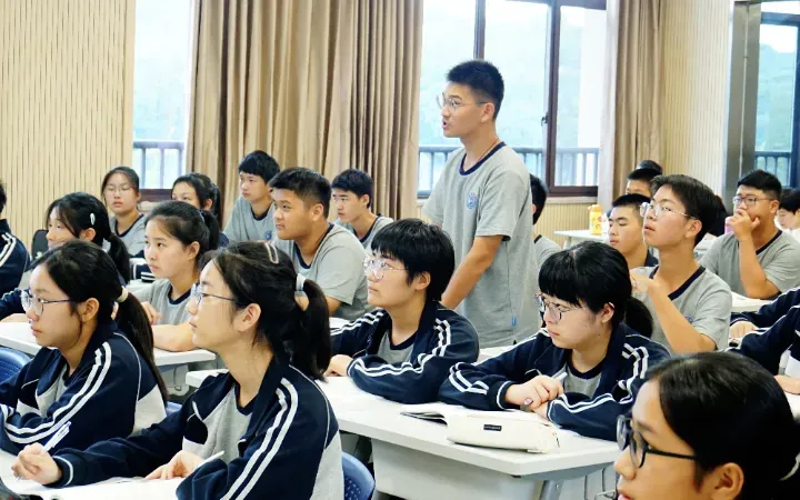 中考突围新赛道!海闳双语班:冲破“鸡娃”与“内卷”,培养全球化未来胜任力 第13张