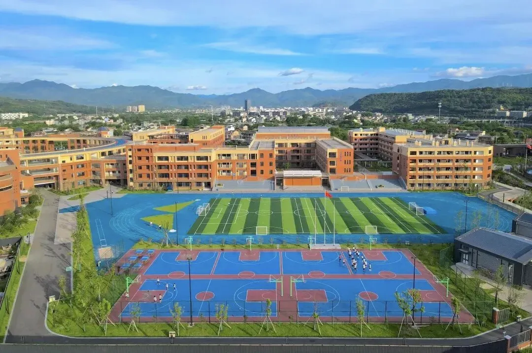 中考突围新赛道!海闳双语班:冲破“鸡娃”与“内卷”,培养全球化未来胜任力 第17张