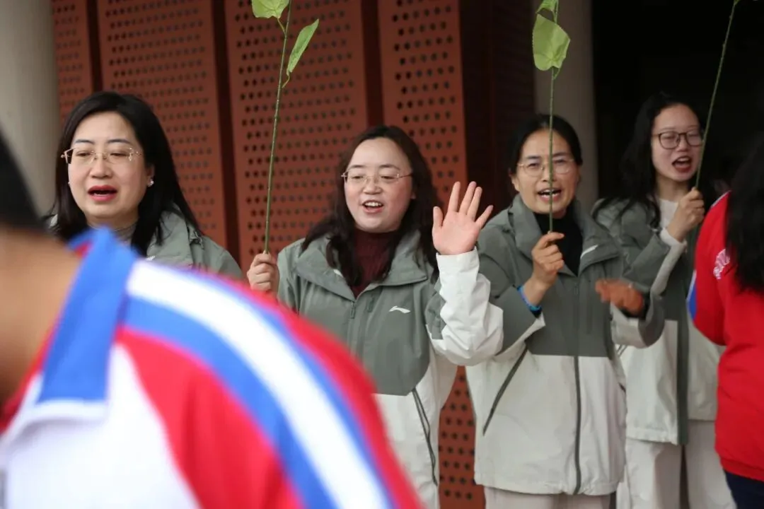 载梦想,赴荣光|我校2026届中考励志大会圆满举行! 第40张