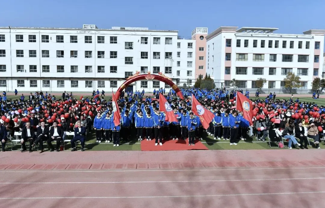 【策马百日 决胜中考】麦积区潘集寨学校2026届中考百日冲刺誓师大会掠影 第25张
