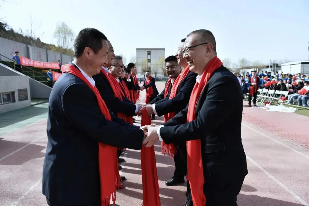 【策马百日 决胜中考】麦积区潘集寨学校2026届中考百日冲刺誓师大会掠影 第47张