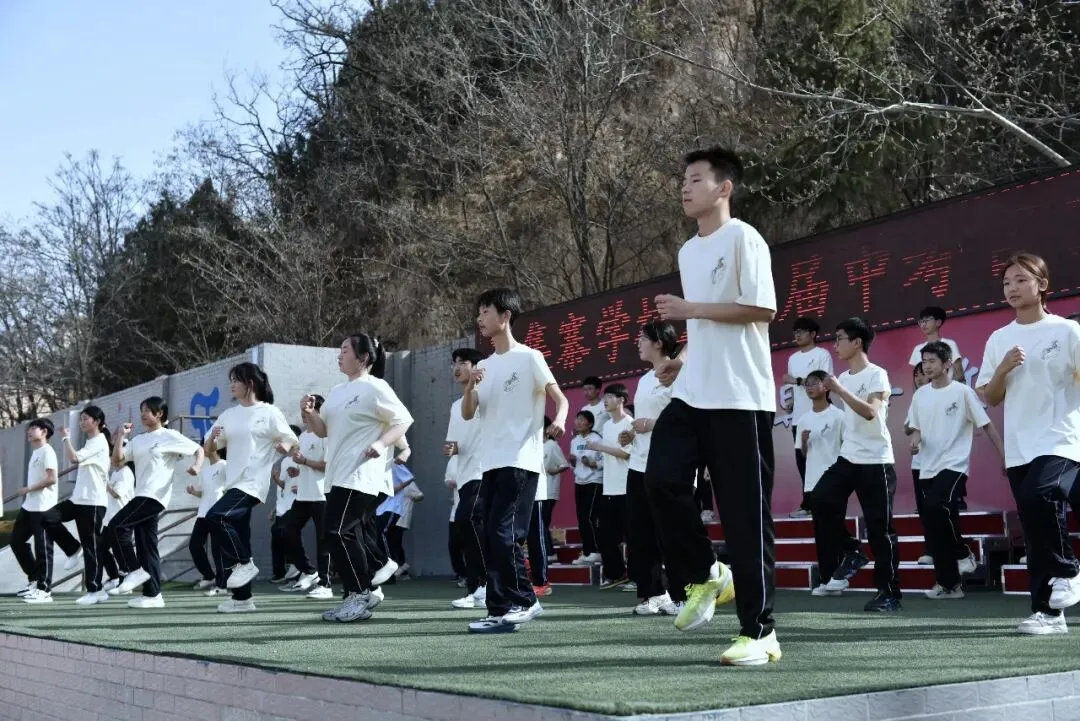 【策马百日 决胜中考】麦积区潘集寨学校2026届中考百日冲刺誓师大会掠影 第54张