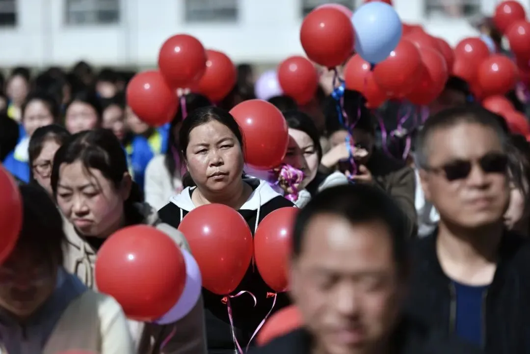 【策马百日 决胜中考】麦积区潘集寨学校2026届中考百日冲刺誓师大会掠影 第77张