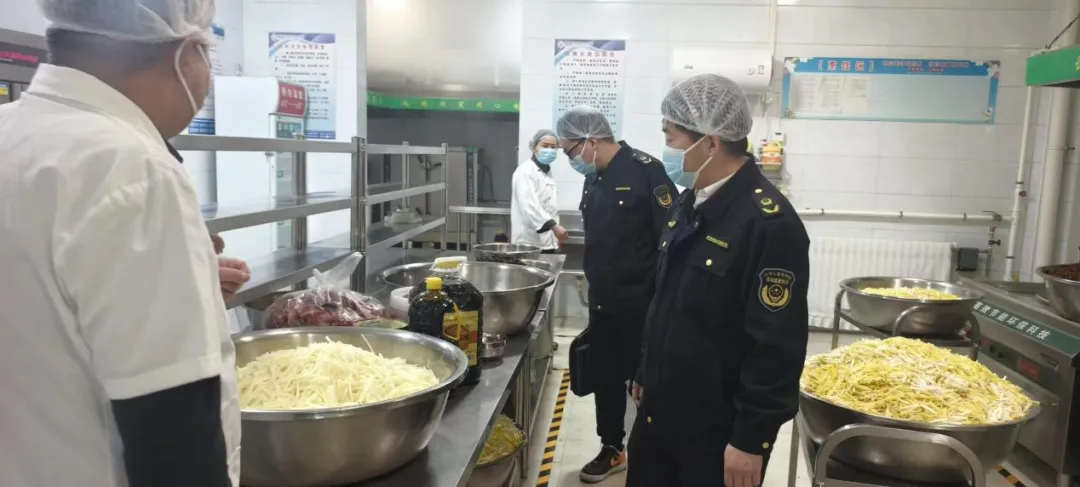 即将开始!事关2026年内蒙古中考!|油价大涨|城乡居民基础养老金月最低标准再提高20元…… 第8张