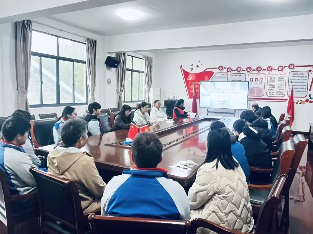 【校园动态】凝心聚力 备战中考 ——大新中学初三开学系列会议圆满召开 第4张