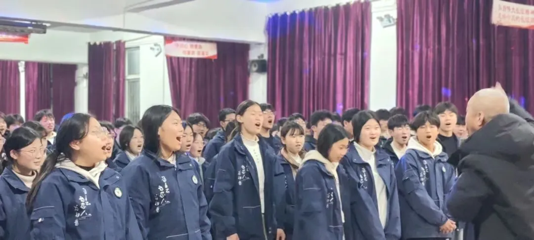 百日共竞渡,破浪展雄风——树林学校举行中考百日誓师大会 第3张