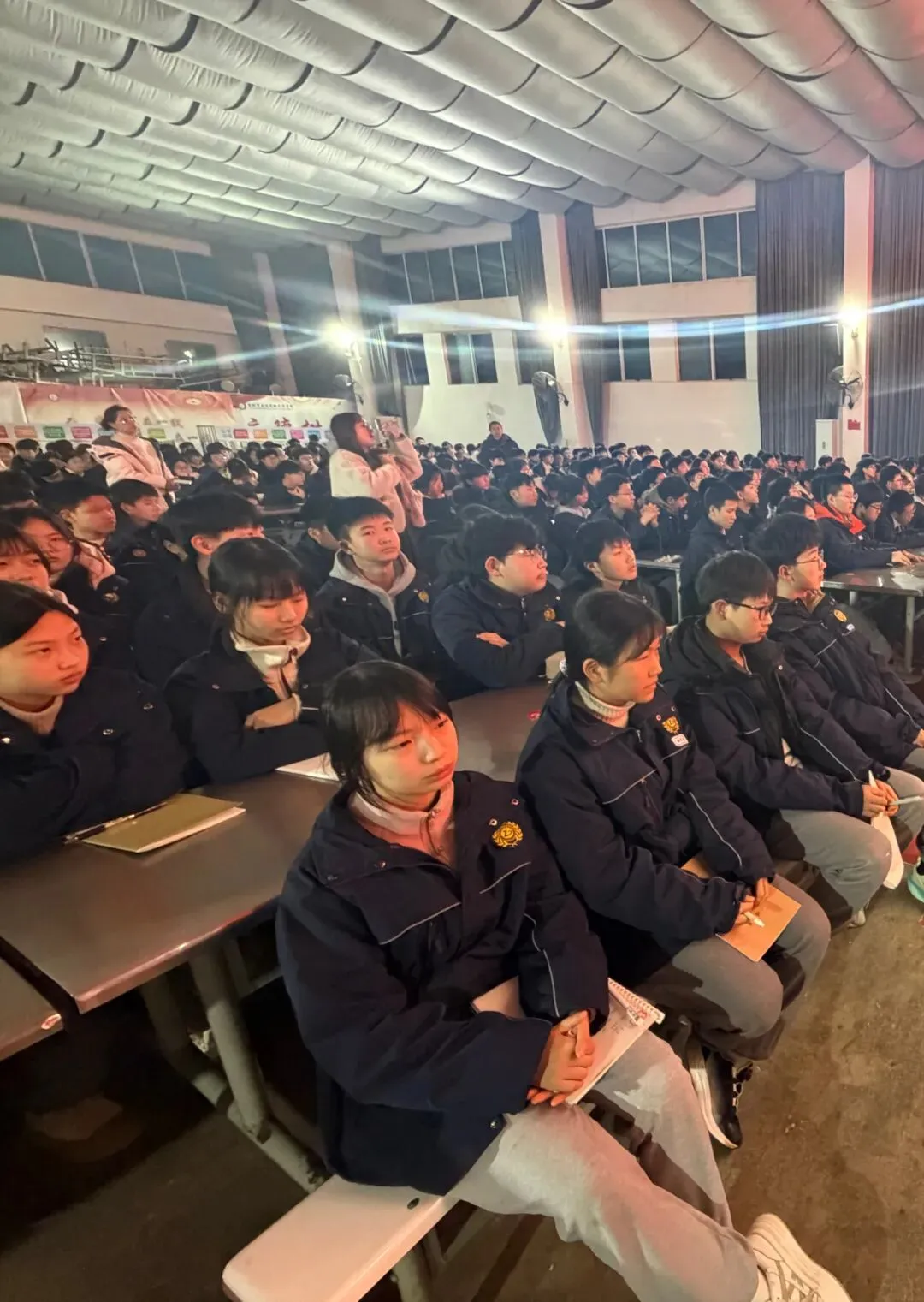 春启龙马新程 共赴中考韶华 —— 宜城市志达实验寄宿学校八九年级开学动员会 第15张