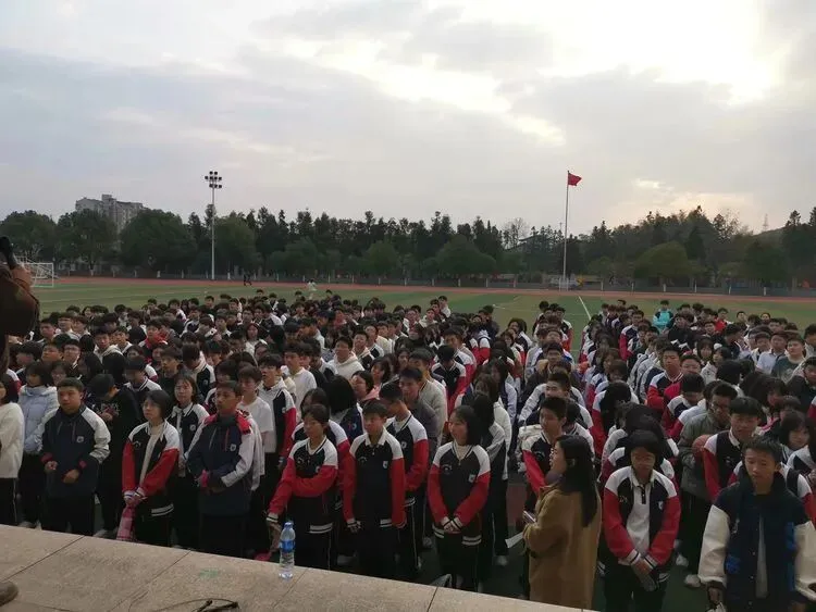 砺剑体育中考,青春不负韶华 ——光泽三中九年级体育中考模拟测试圆满完成 第15张