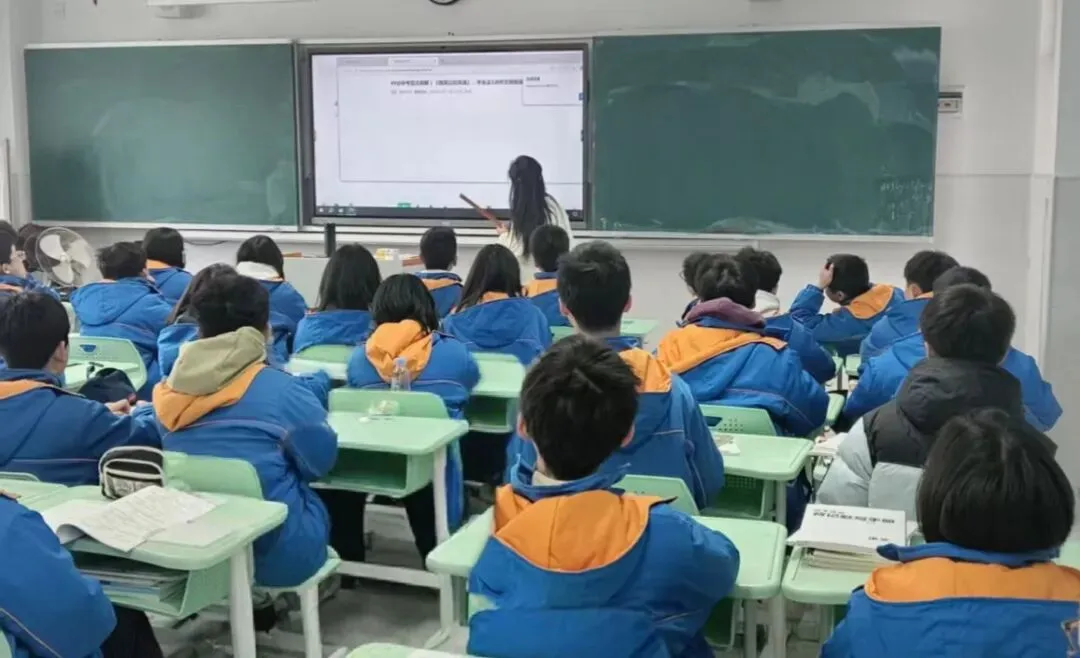 写真实的情,就是写中考的文——我的故乡素材,成了学生的满分灵感 第1张