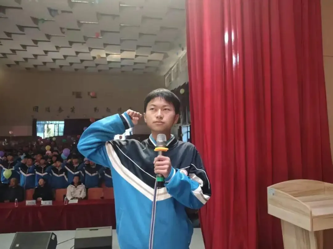 保山市瑞积中学2026届初三中考百日誓师大会燃情启幕 第19张