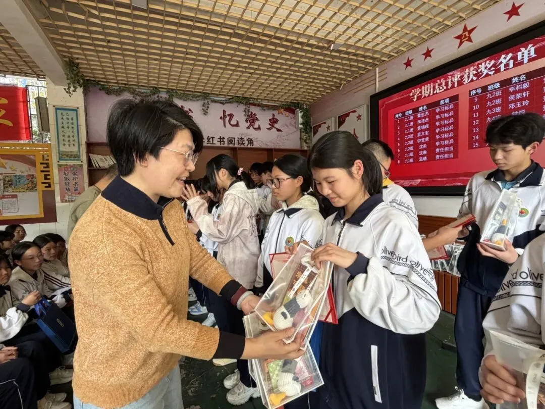 一马当先逐梦行 凝心聚力赴中考——犁市大为中学九年级学生备考动员大会顺利开展 第18张