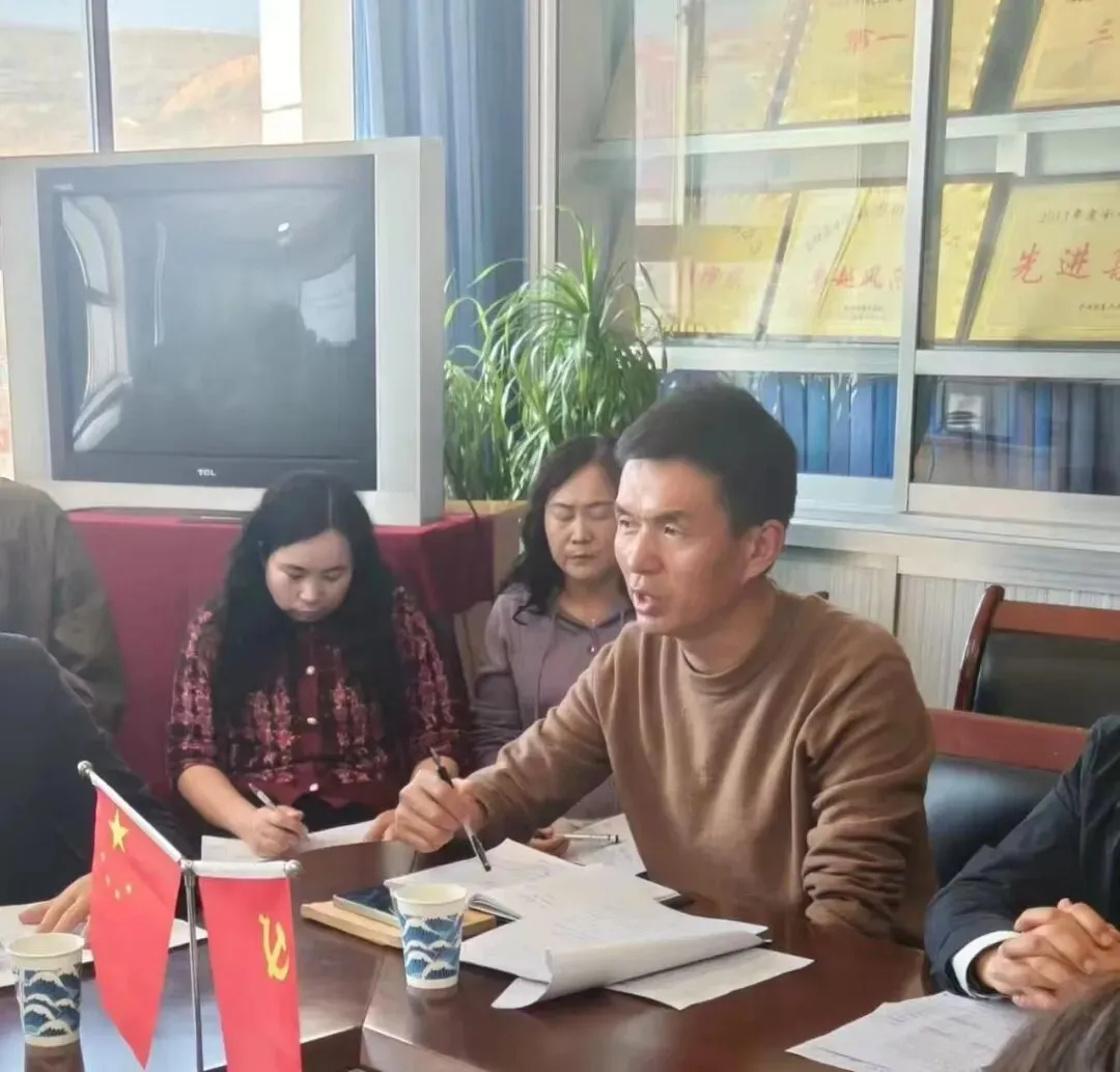 精析数据明方向 凝心聚力备中考——九年级质量分析及中考备考研讨会 第9张