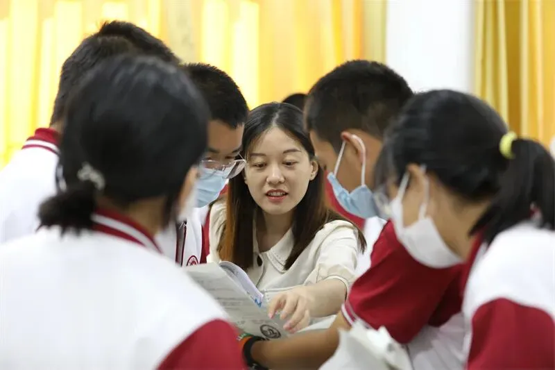 中考分流的八大真相!没有聪明不努力上不了高中 第3张