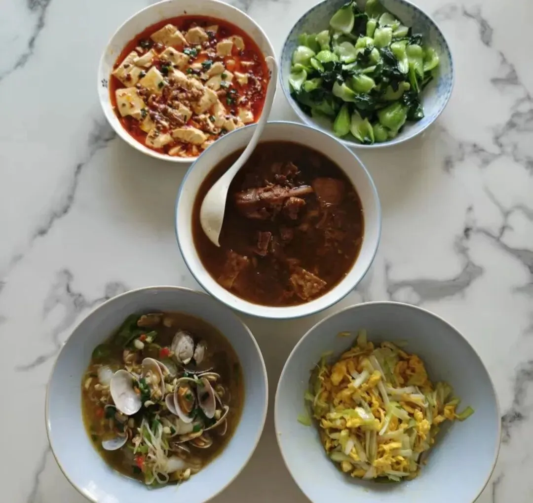 杭州优高娃的升学逆袭!从中考失利到港五大录取,我们的 DSE 闯关全记录 第4张