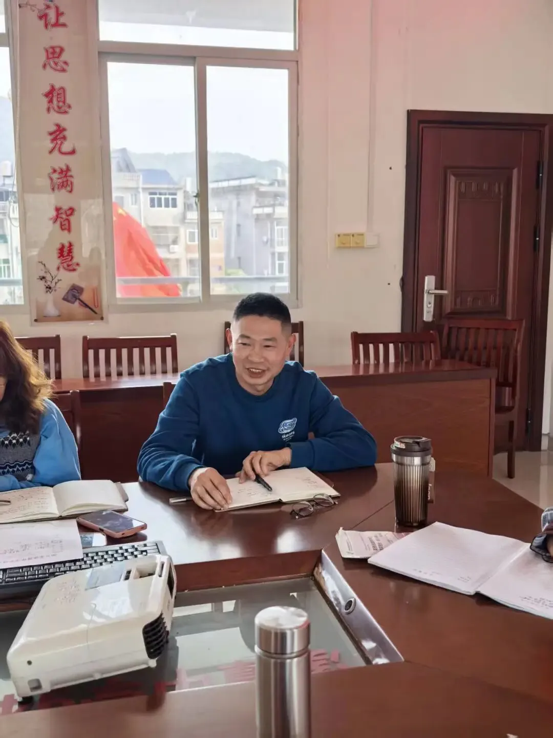 【备战中考】凝心聚力备中考 笃行实干向未来——溪潭中学召开2026届初三备考工作会议 第11张