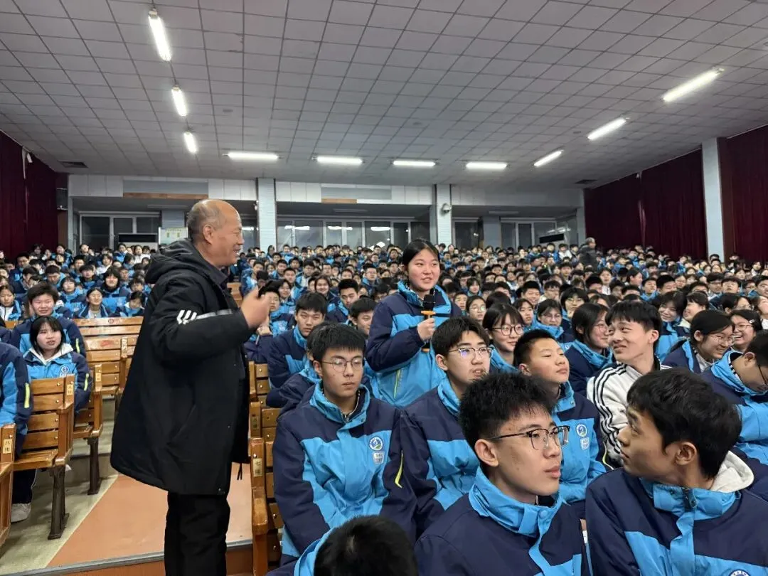 “心”力量点燃斗志,好心态决胜中考——滨州市心理健康服务促进会走进博兴县第四中学 第7张